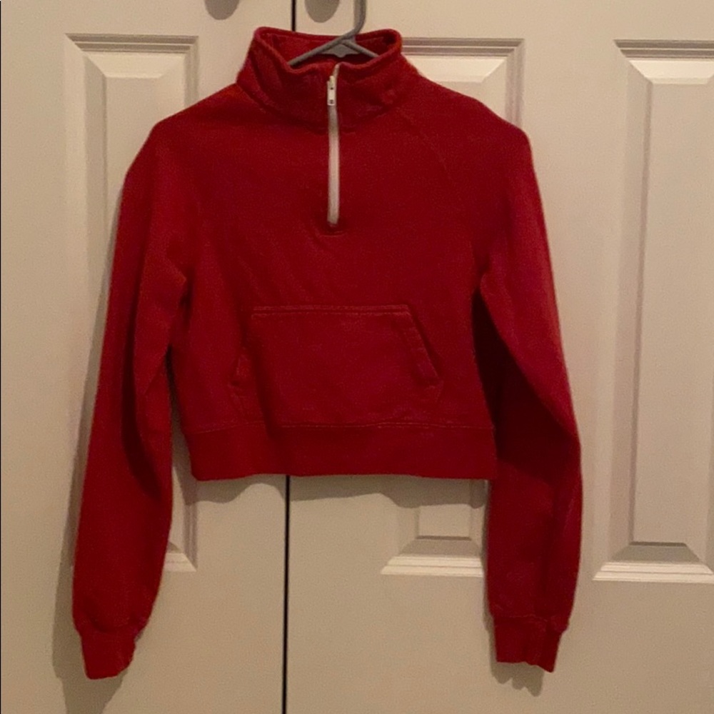 Brandy Melville - Red Cropped Sweatshirt